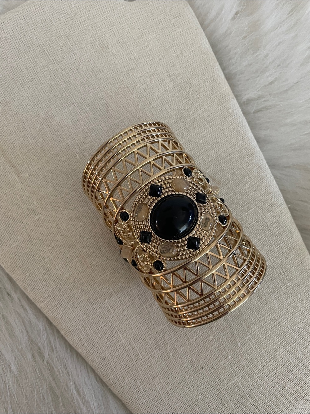 Ann Taylor Gold-Tone Black Stone Filigree Cuff Bracelet Slim Fit